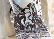 Load image into Gallery viewer, s001-UMA-DRESS-B&W