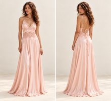 Load image into Gallery viewer, 00-SOFY- long dress in silk
